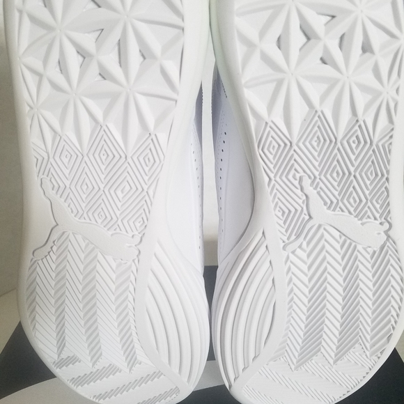 Puma Clyde Hardwood Team Shoes. New. Various Sizes main image 4